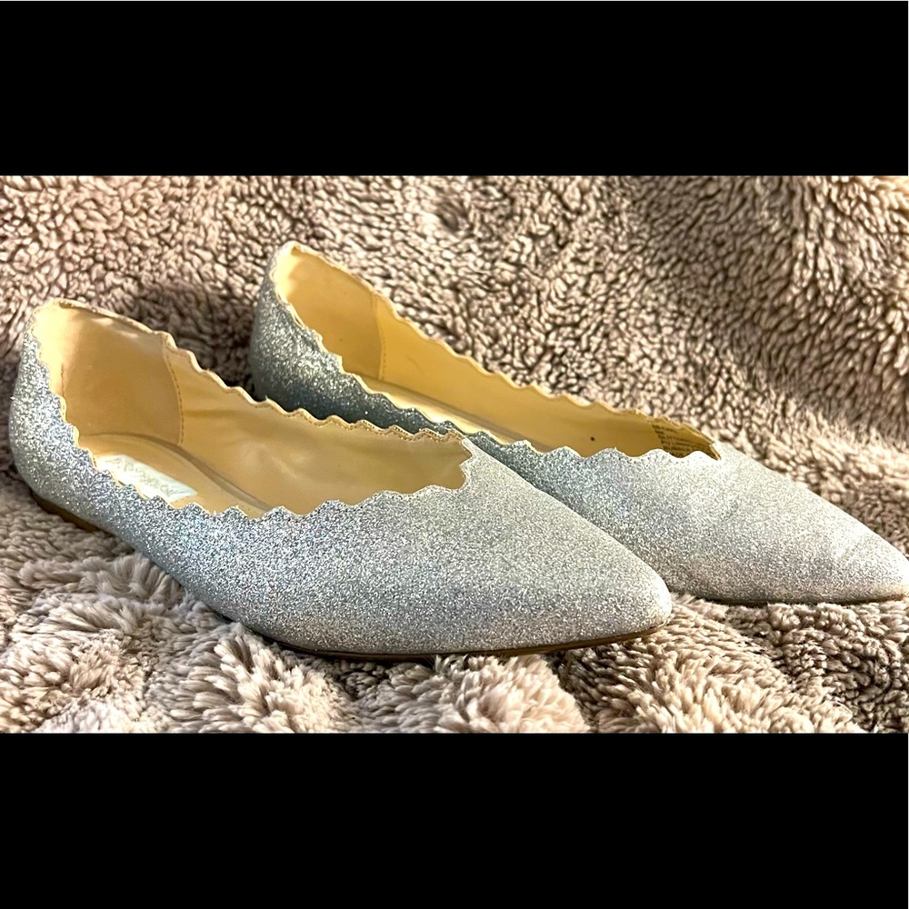 Size 9 Silver Betsey Johnson Sparkle Flat